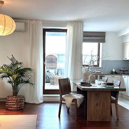 Sea Towers Apartament 27- Min 2 Noce Gdynia Exterior foto