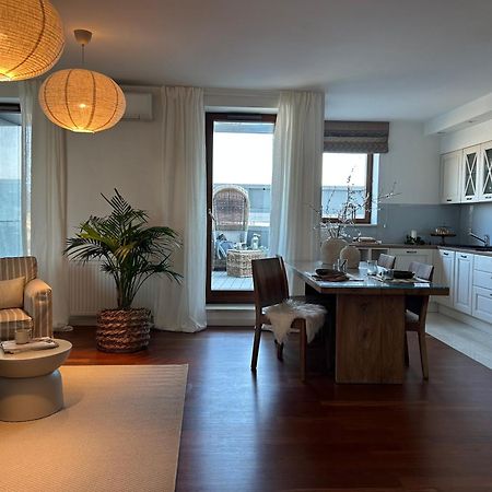 Sea Towers Apartament 27- Min 2 Noce Gdynia Exterior foto